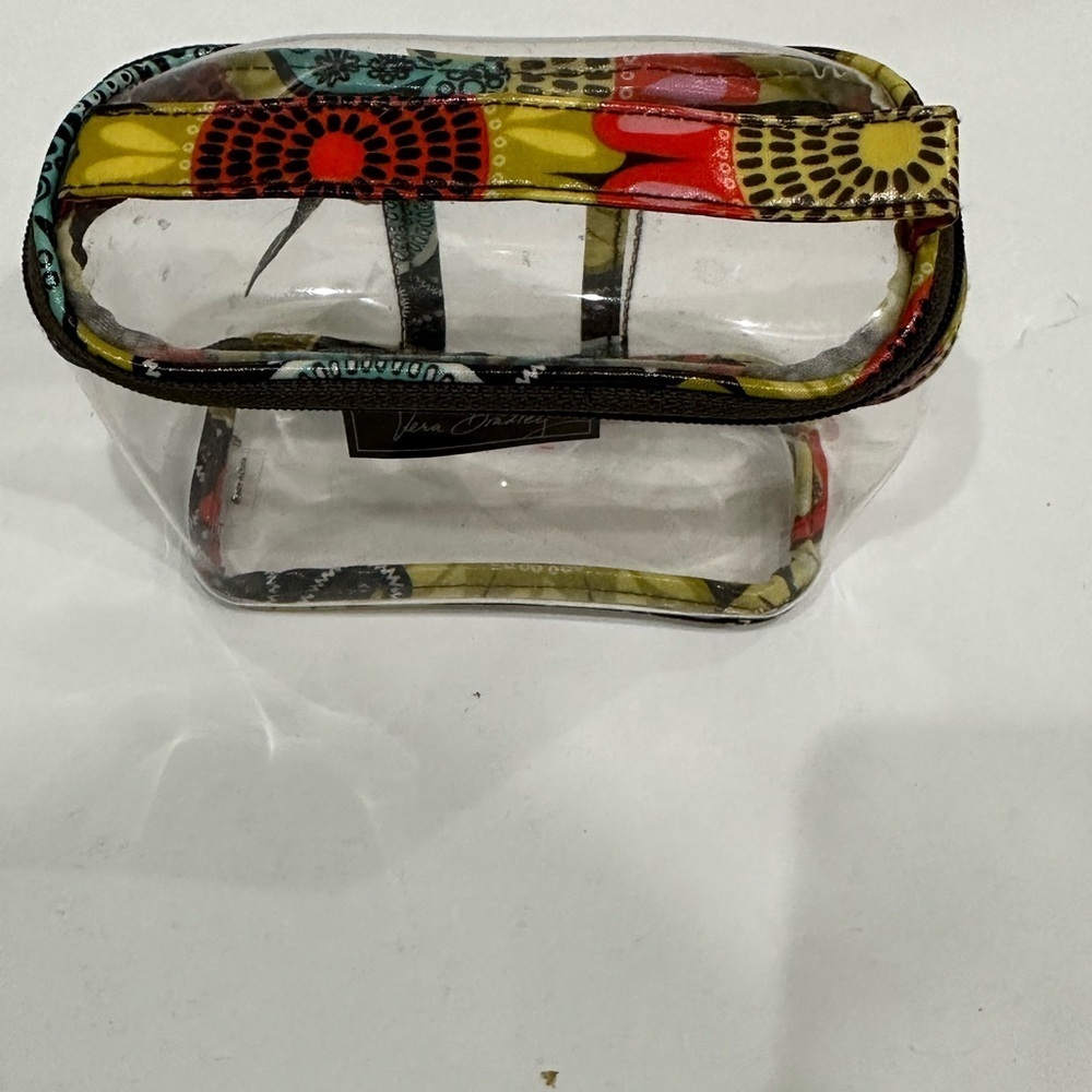🌺 Vera Bradley Lola Plastic Cosmetic Bag 🌺 - Picture 7 of 9